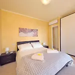 Mimosa Centro Salo' * 萨罗