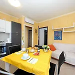 Mimosa Centro Salo' 公寓