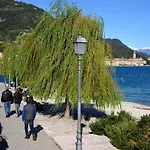 Mimosa Centro Salo' 公寓 萨罗