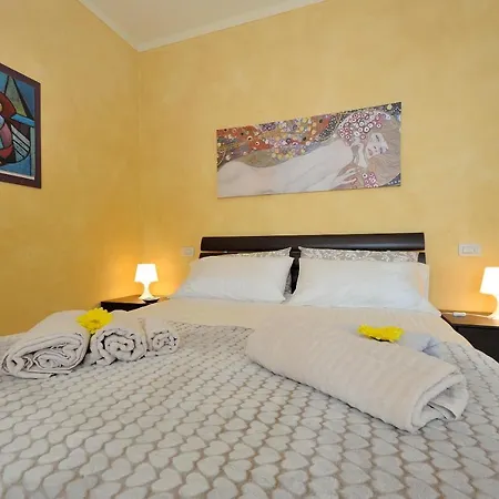 Mimosa Centro Salo' Apartment Saló